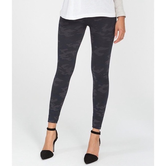 SPANX Pants - Spanx Seamless Camo Leggings